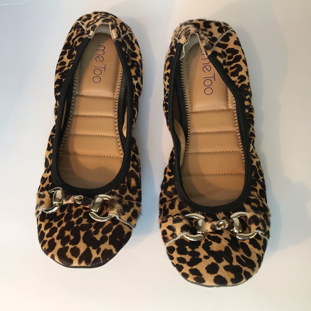 Me Too calf hair cheetah print Leah flats size 8